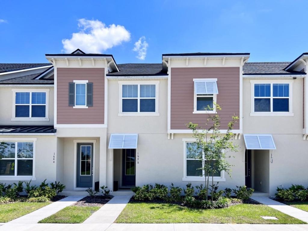 Beautiful Town Home With Splash Pool-1648Tpc Home كيسيمي المظهر الخارجي الصورة