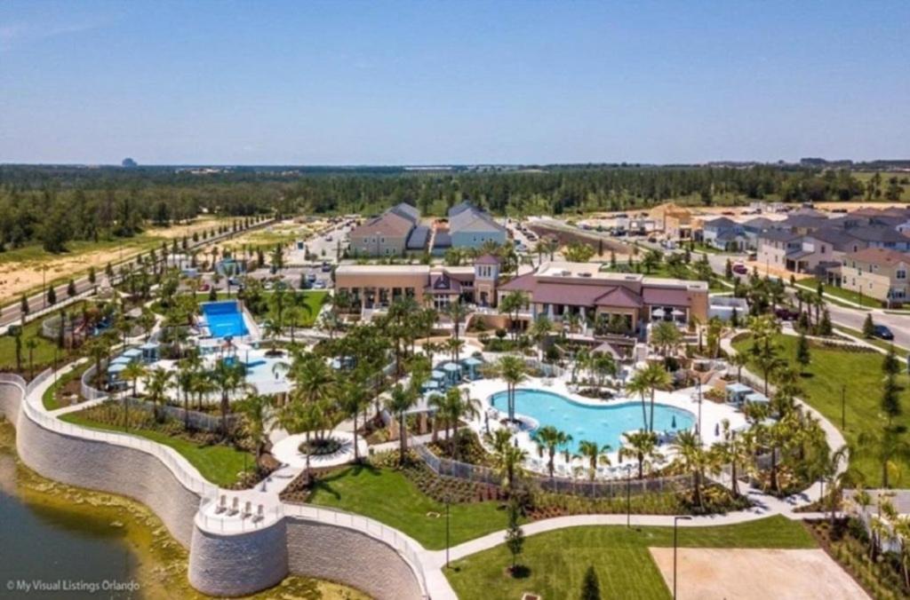 Beautiful Town Home With Splash Pool-1648Tpc Home كيسيمي المظهر الخارجي الصورة